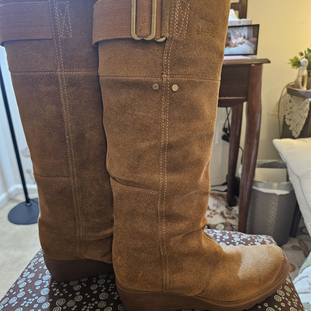 Sorel Tall Suede Winter Boots in Chestnut Brown - Picture 4 of 8